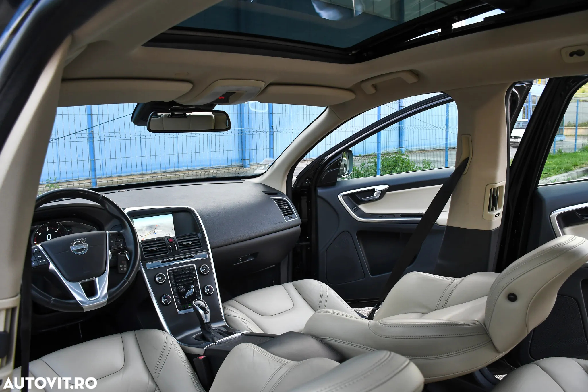 Volvo XC 60 D4 AWD Geartronic Summum - 17