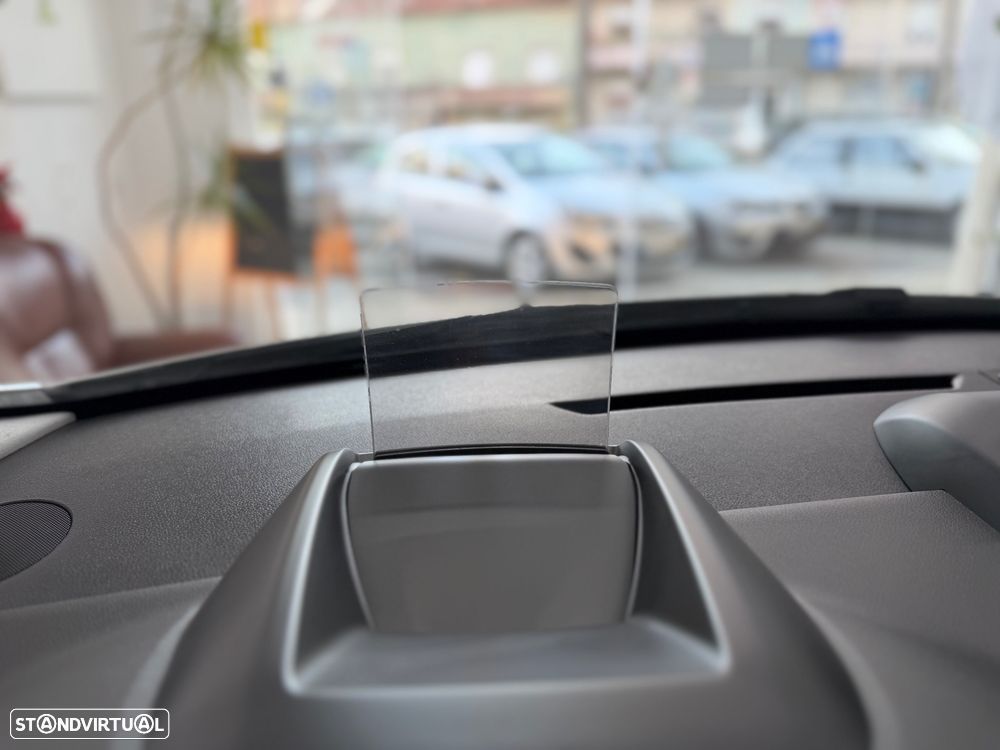 Peugeot 3008 1.6 HDi Allure - 24