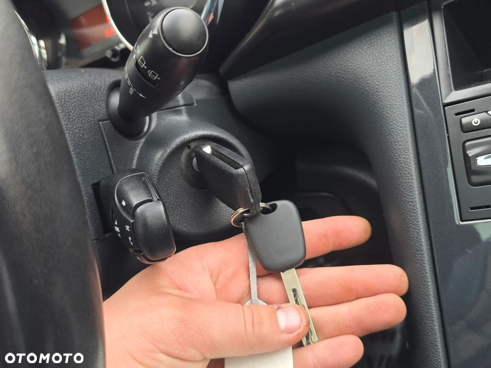 Peugeot 3008 1.6 Allure - 37