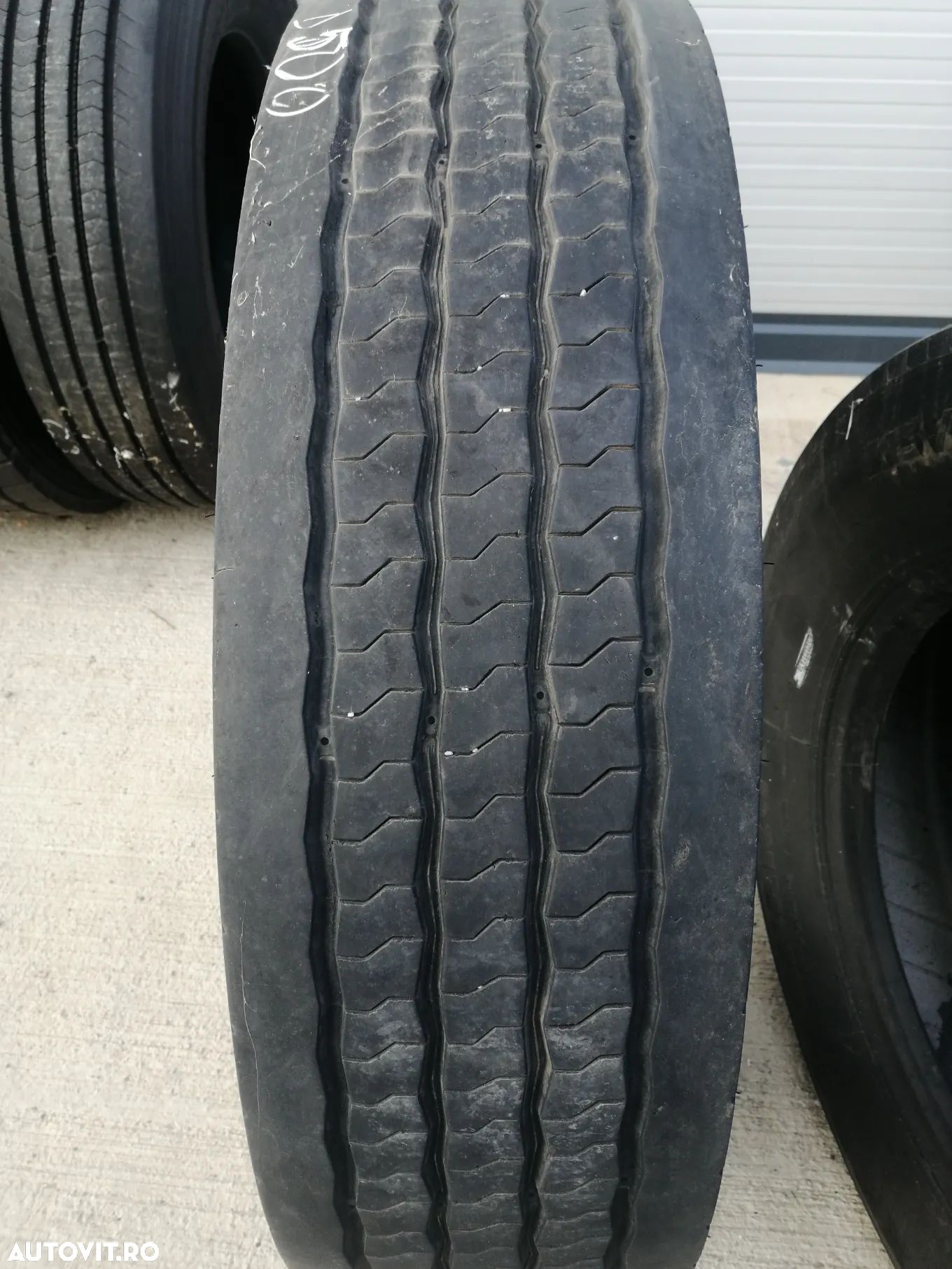 Anvelopa DIRECTIE second hand 295/80R 22.5 RIKEN RoadReady - 1