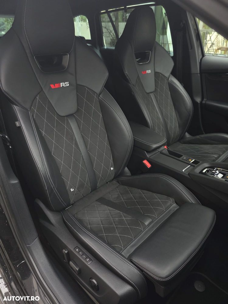 Skoda Octavia 2.0 TDI DSG RS Plus - 9