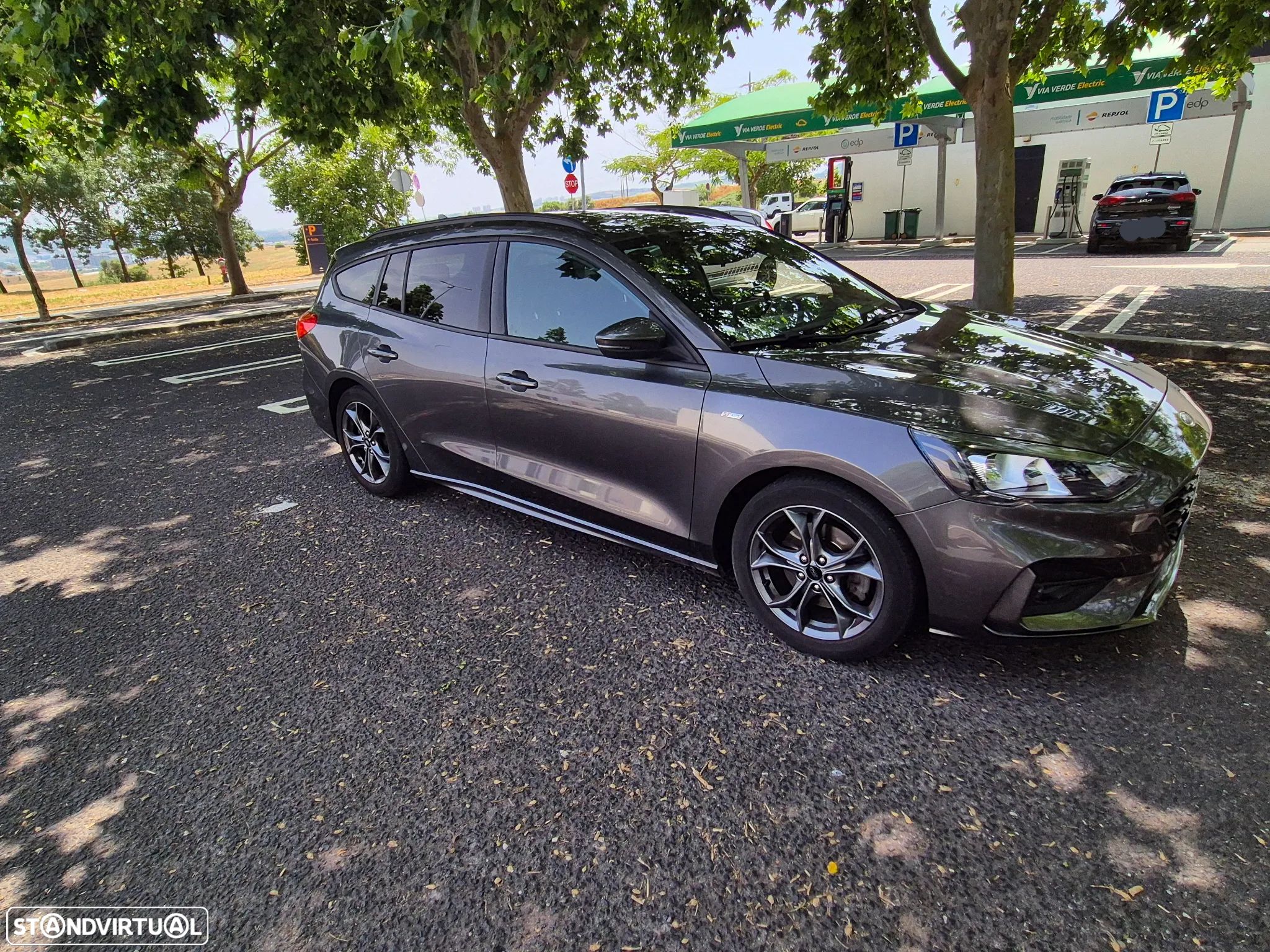 Ford Focus SW 1.0 EcoBoost ST-Line - 1