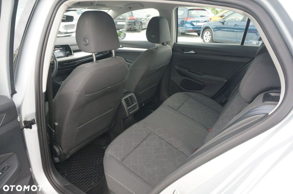 Volkswagen Golf VIII 2.0 TDI Life - 23