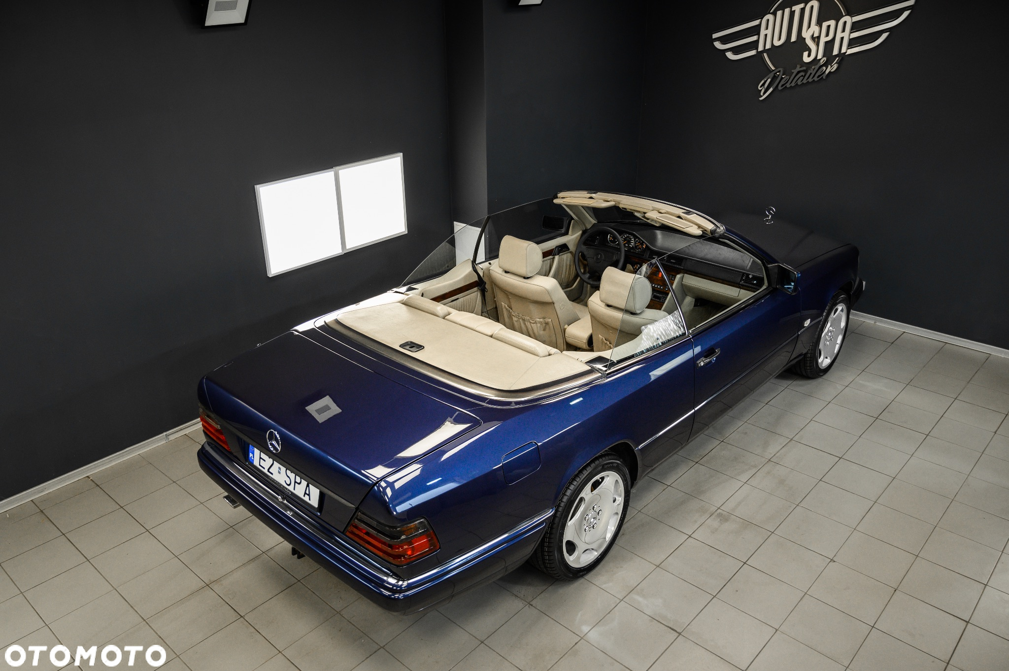 Mercedes-Benz Klasa E 200 - 4