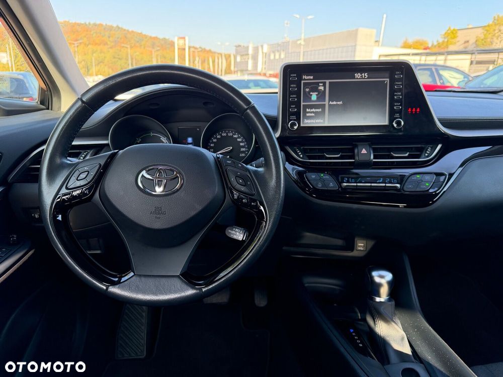 Toyota C-HR 2023