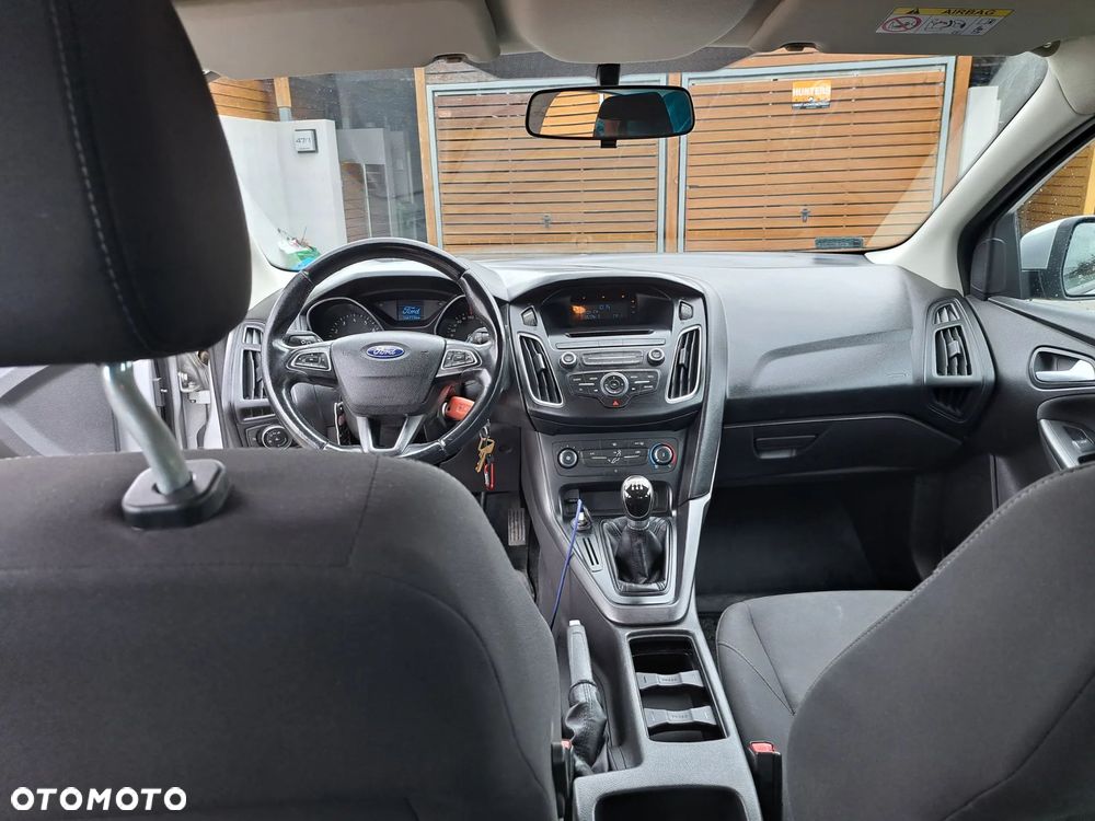 Ford Focus 1.6 Titanium - 13