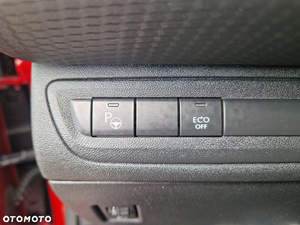 Peugeot 2008 PureTech 130 Stop&Start GT-Line Edition - 18