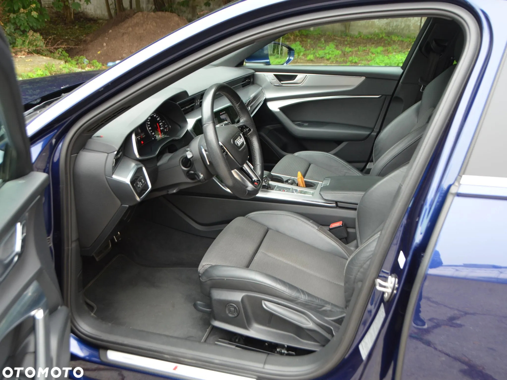 Audi A6 - 12