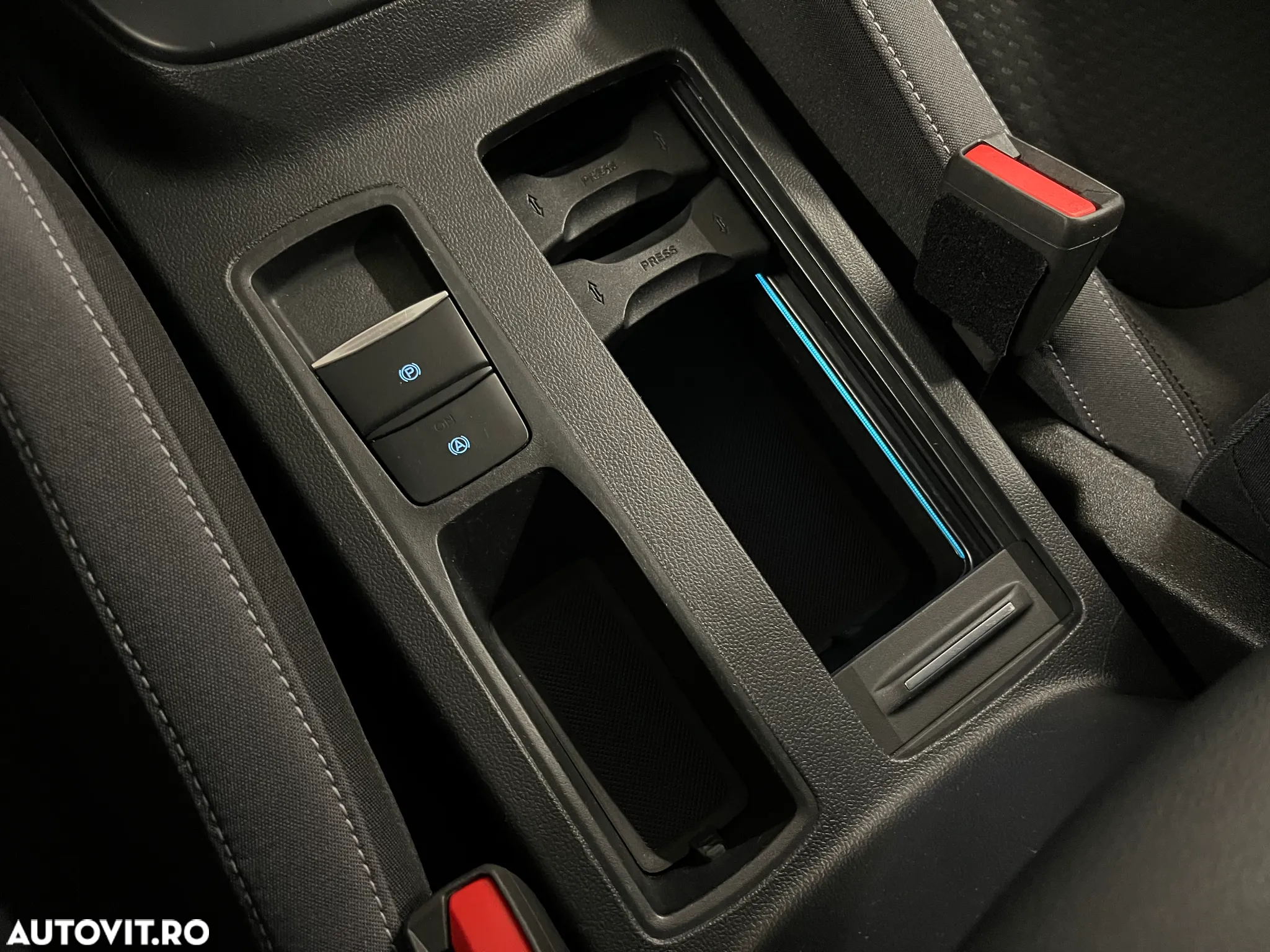 Ford Focus 1.5 EcoBlue Titanium X - 27