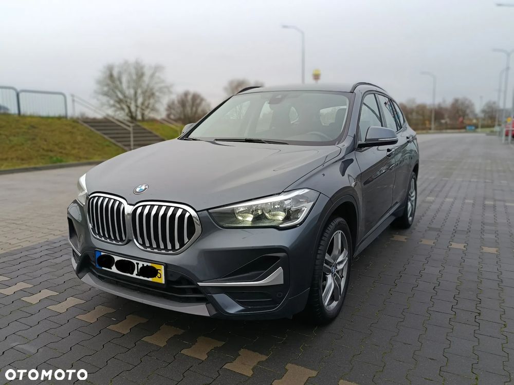 BMW X1 sDrive18i GPF Sport Line - 1