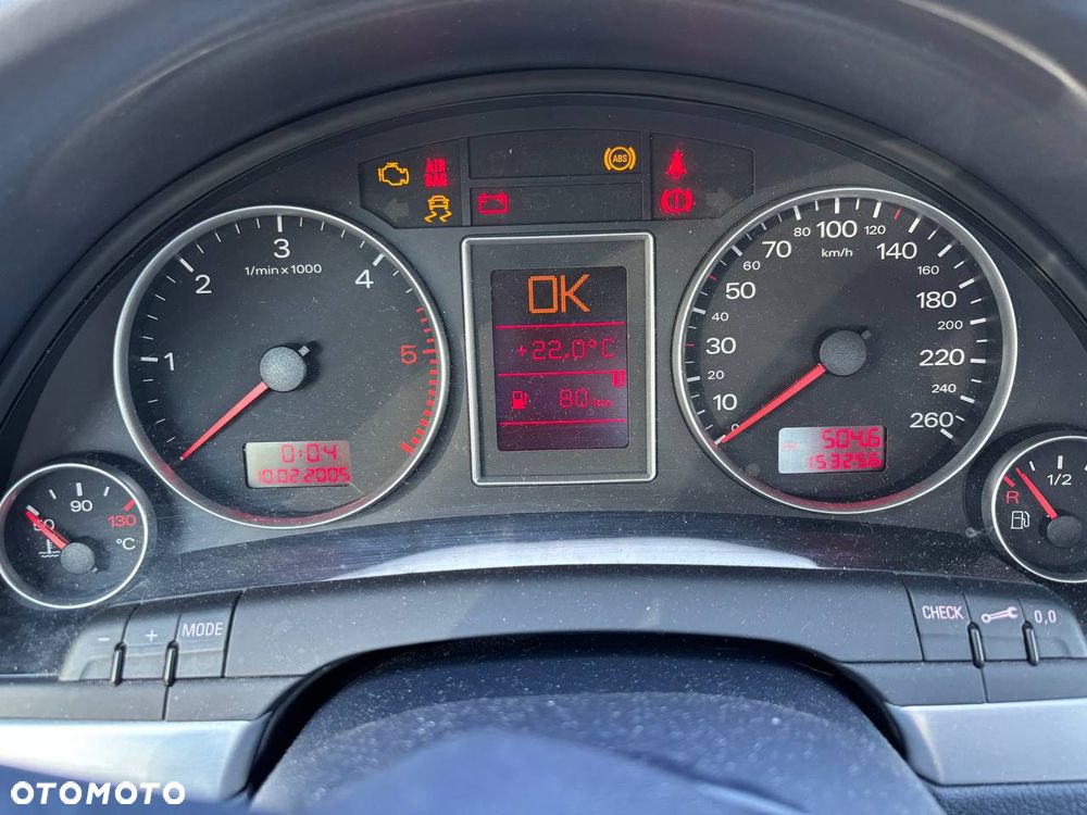 Audi A4 Limousine 2.0 TDI - 9