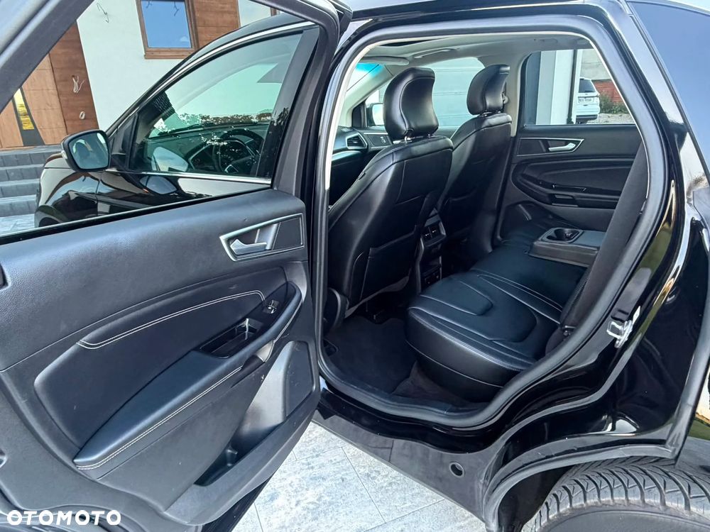 Ford Edge 2.0 TDCi Twin-Turbo 4WD Titanium - 36