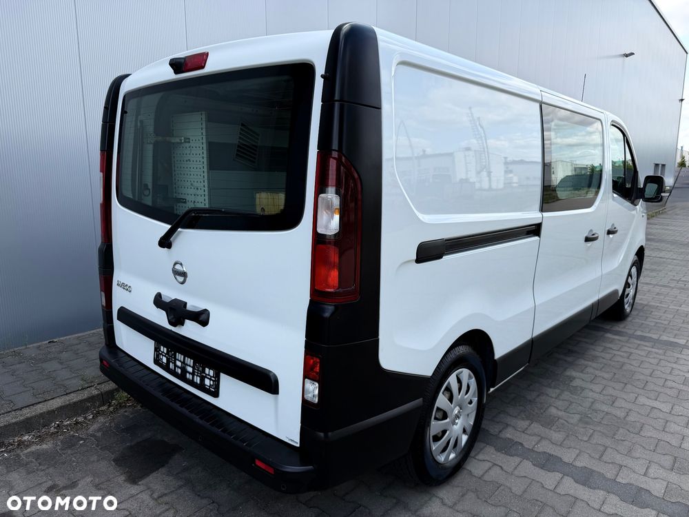 Nissan NV300 - 9