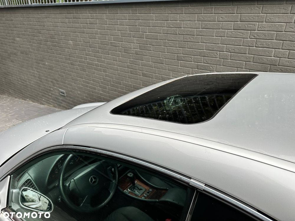 Mercedes-Benz CLK - 17