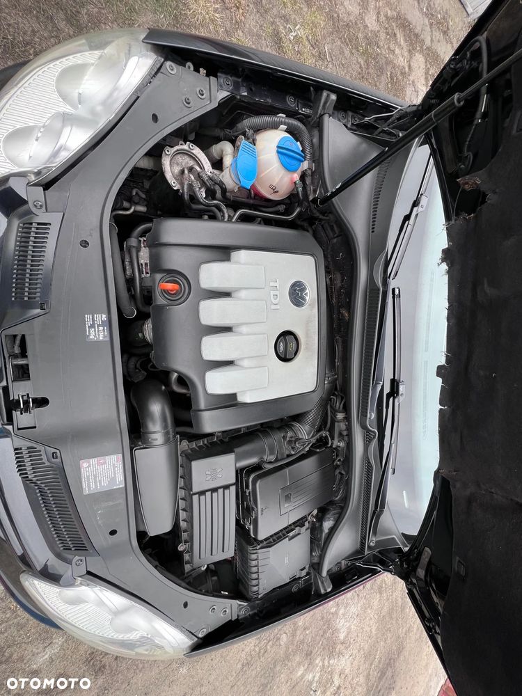 Volkswagen Golf 2.0 TDI Sportline - 37