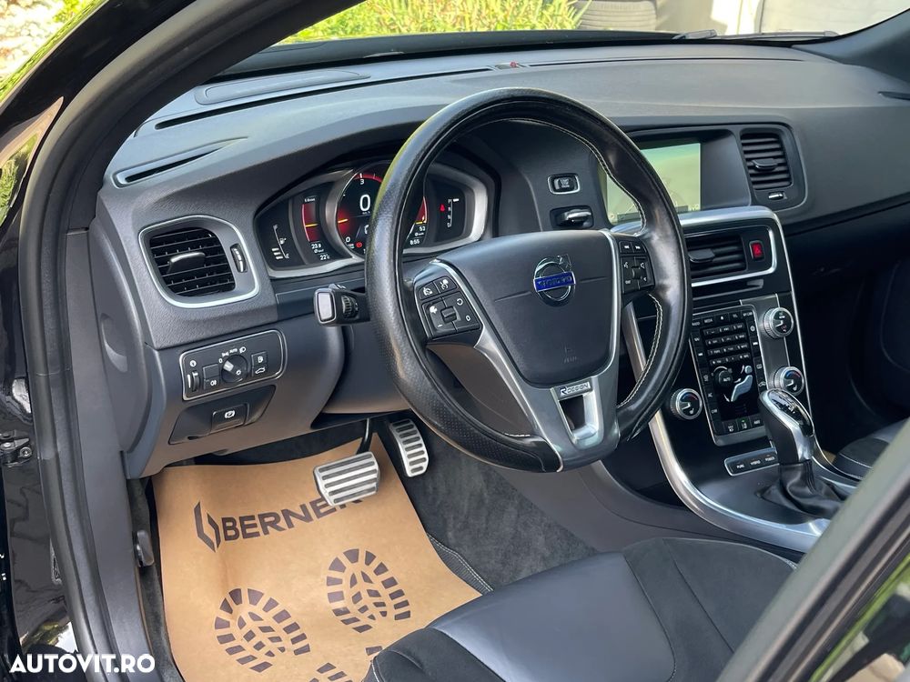 Volvo V60 D6 Twin Engine Geartronic RDesign - 30