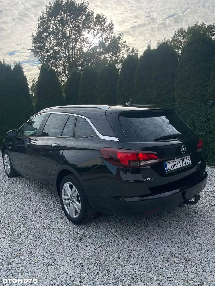 Opel Astra 1.6 CDTI Sport - 4