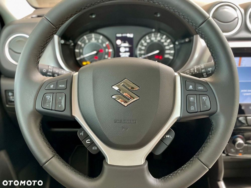 Suzuki Vitara - 11