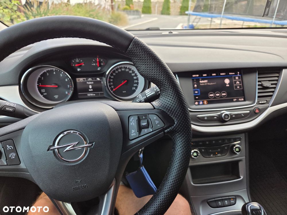 Opel Astra 1.2 Turbo Start/Stop 120 Jahre - 10