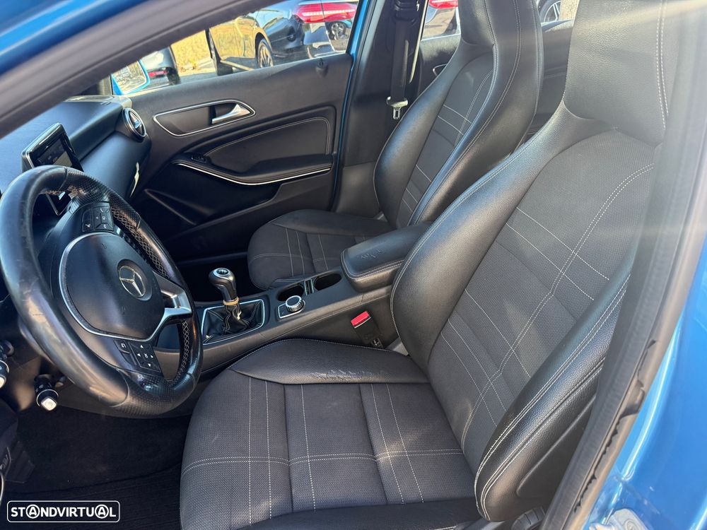 Mercedes-Benz A 180 - 11
