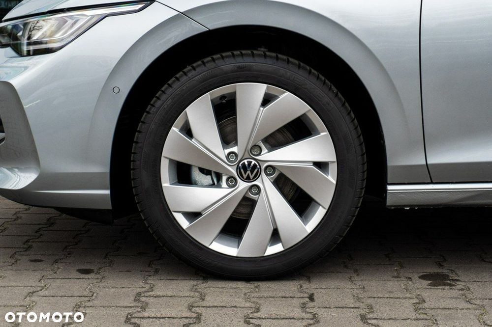 Volkswagen Golf - 5