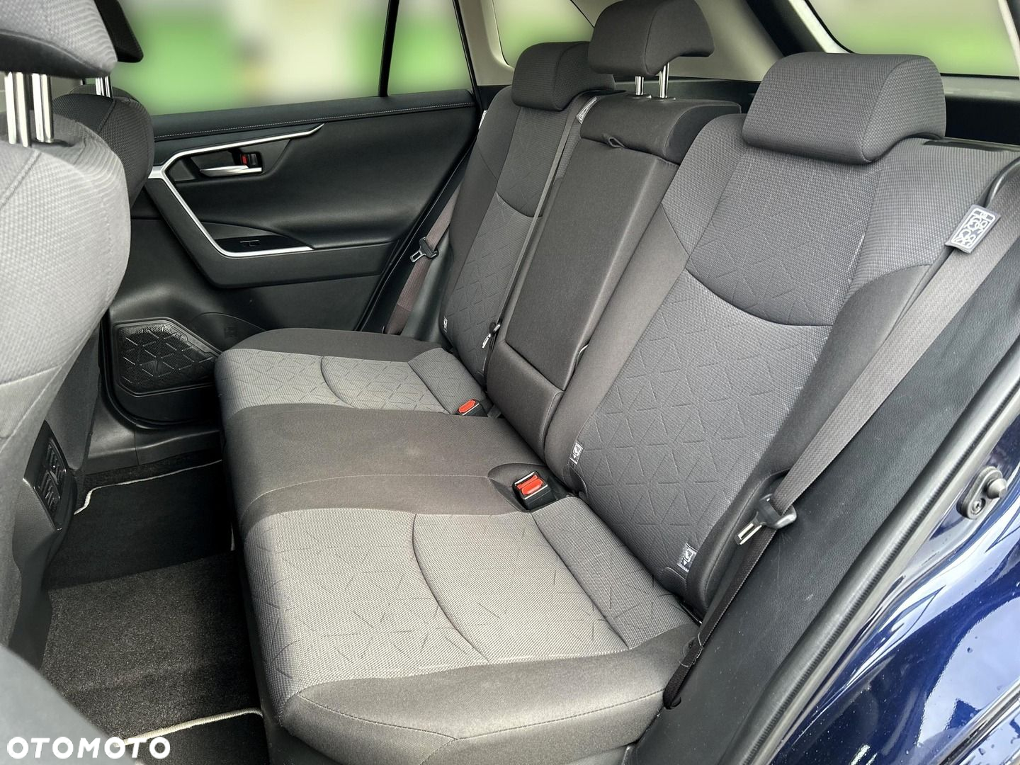 Toyota RAV4 - 15