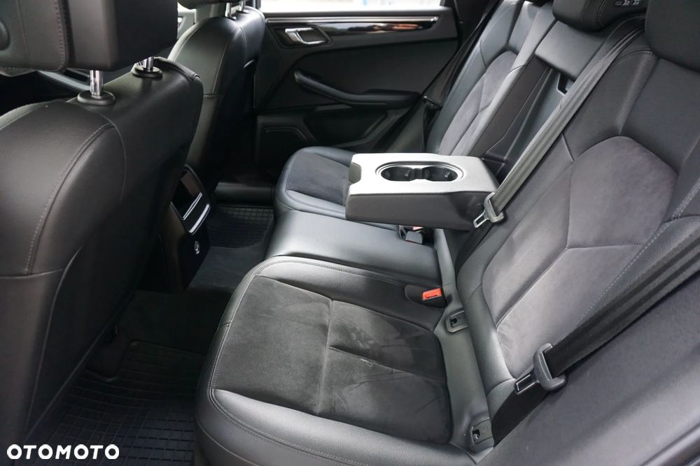 Porsche Macan S PDK - 11