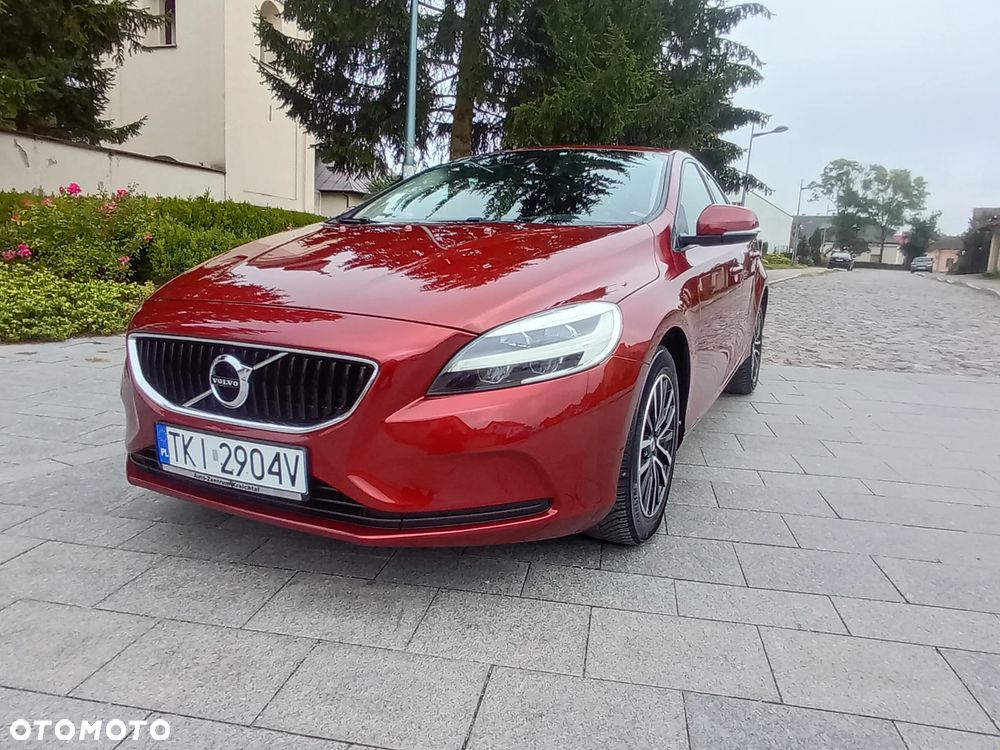 Volvo V40 D2 - 11
