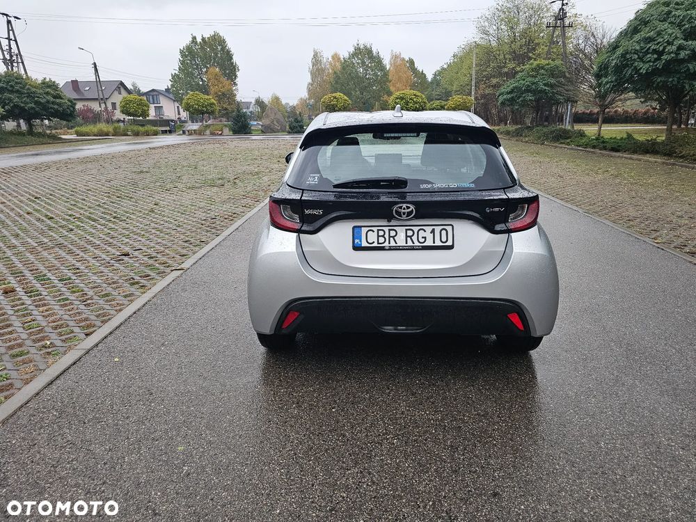 Toyota Yaris - 6