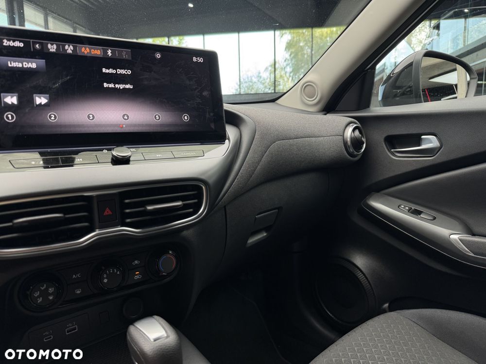 Nissan Juke 1.0 DIG-T Acenta DCT - 32