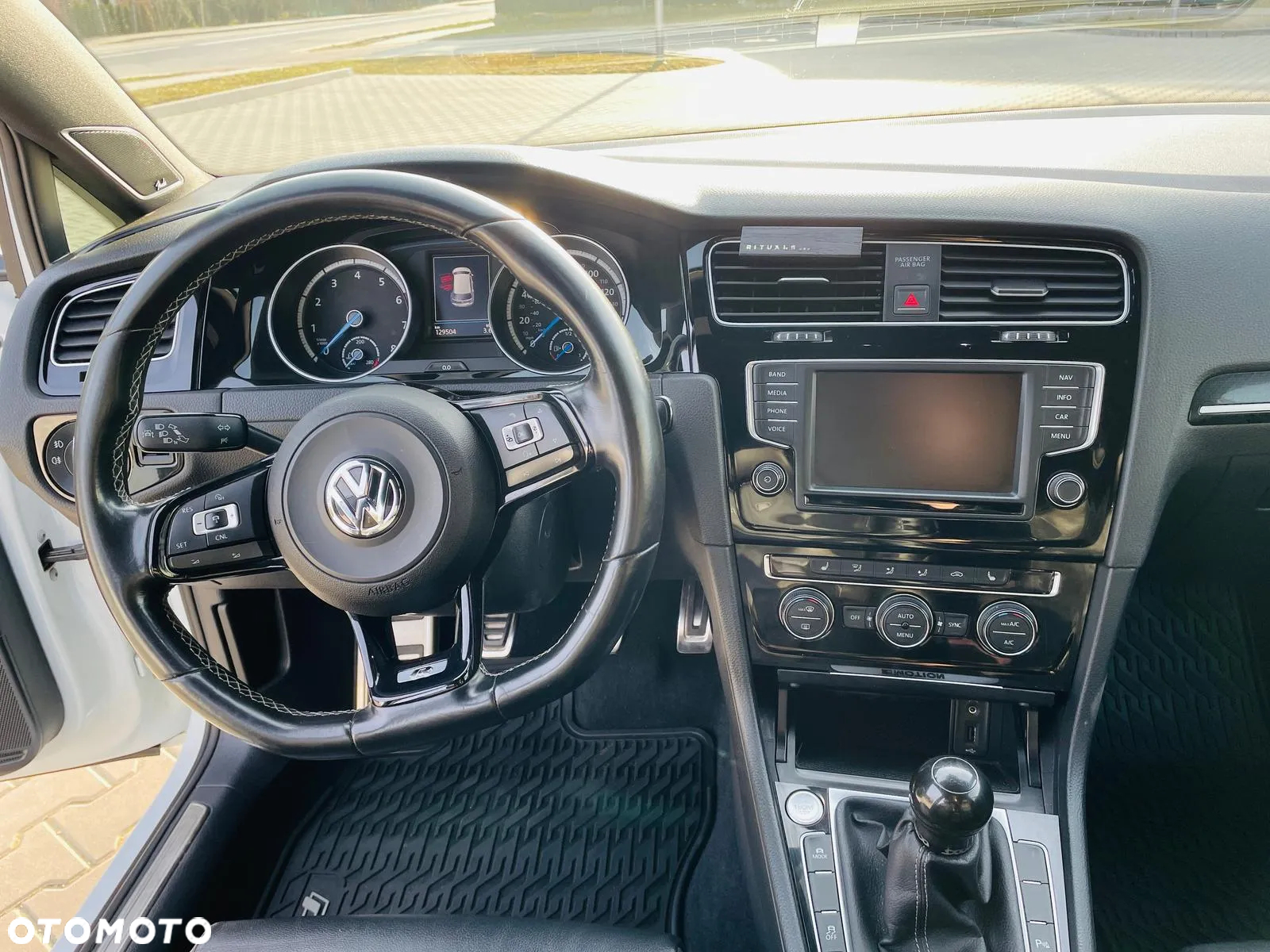 Volkswagen Golf VII 2.0 TSI BMT 4Mot R - 20