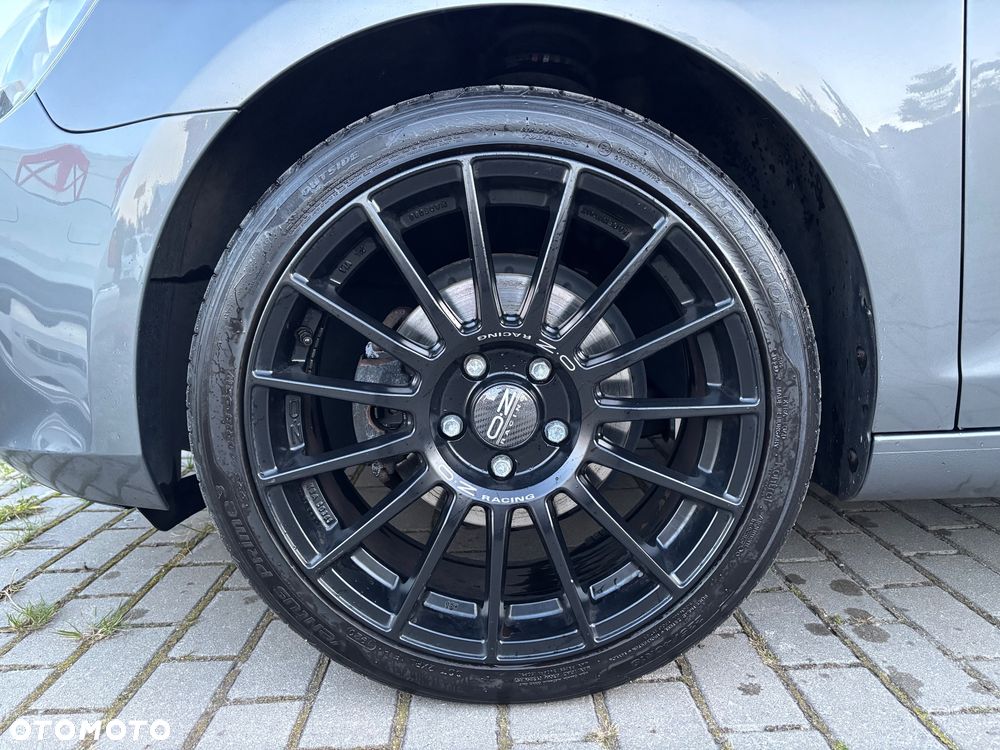 Volkswagen Golf 1.4 Edition - 18