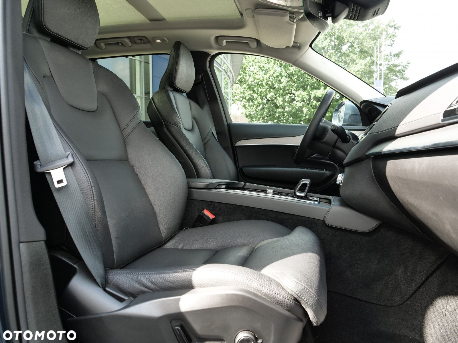 Volvo XC 90 - 29