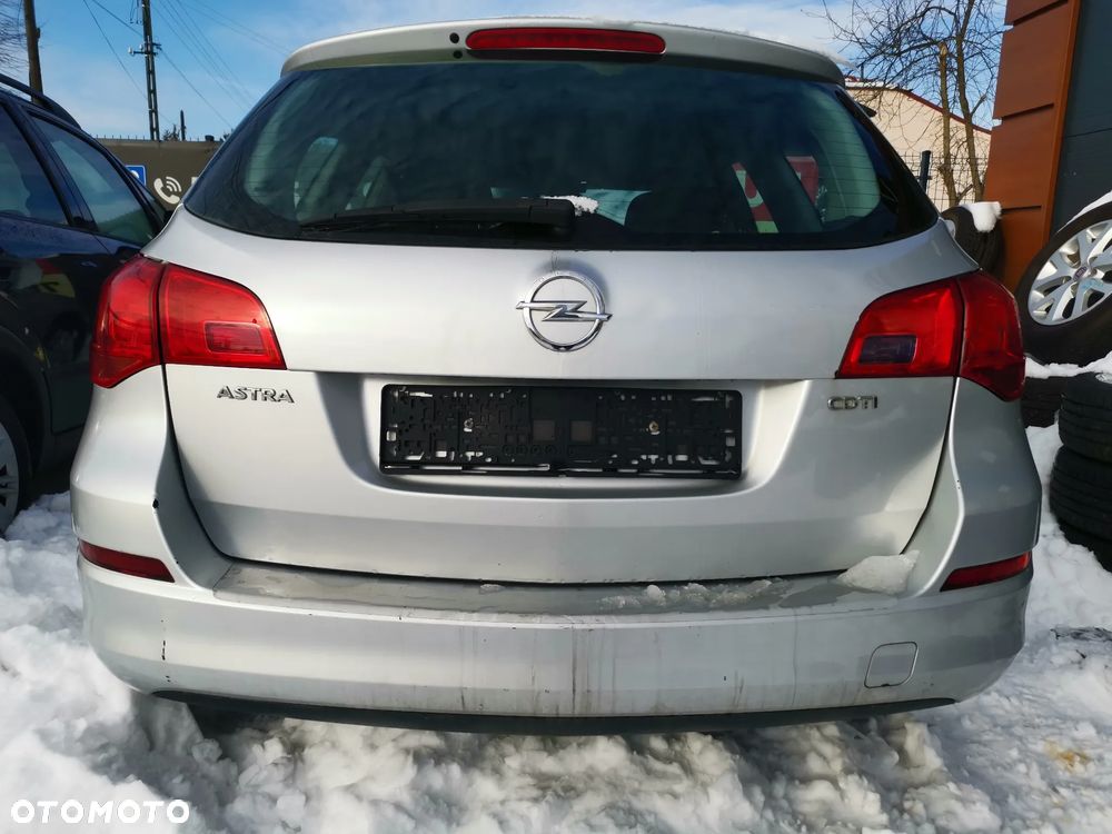 Części Opel Astra J Kombi Z176 - 5