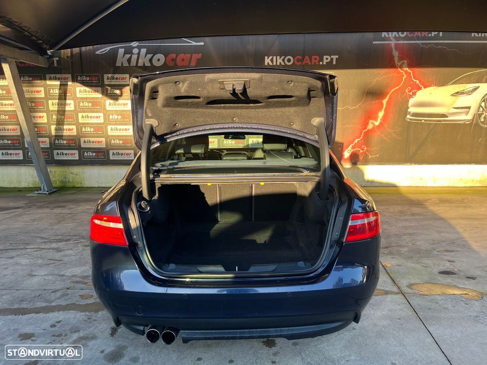 Jaguar XE 2.0 D R-Sport Aut. - 8