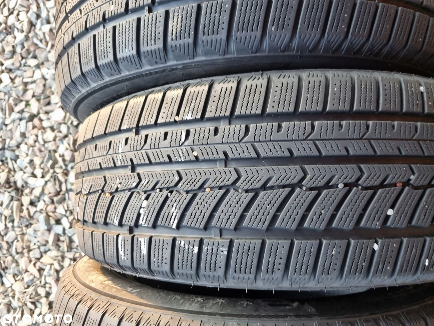 OPONY AUSTONE SKADI SP-901 215/60R17 96H 2021r.6,5/6mm 4szt,db stan - 3
