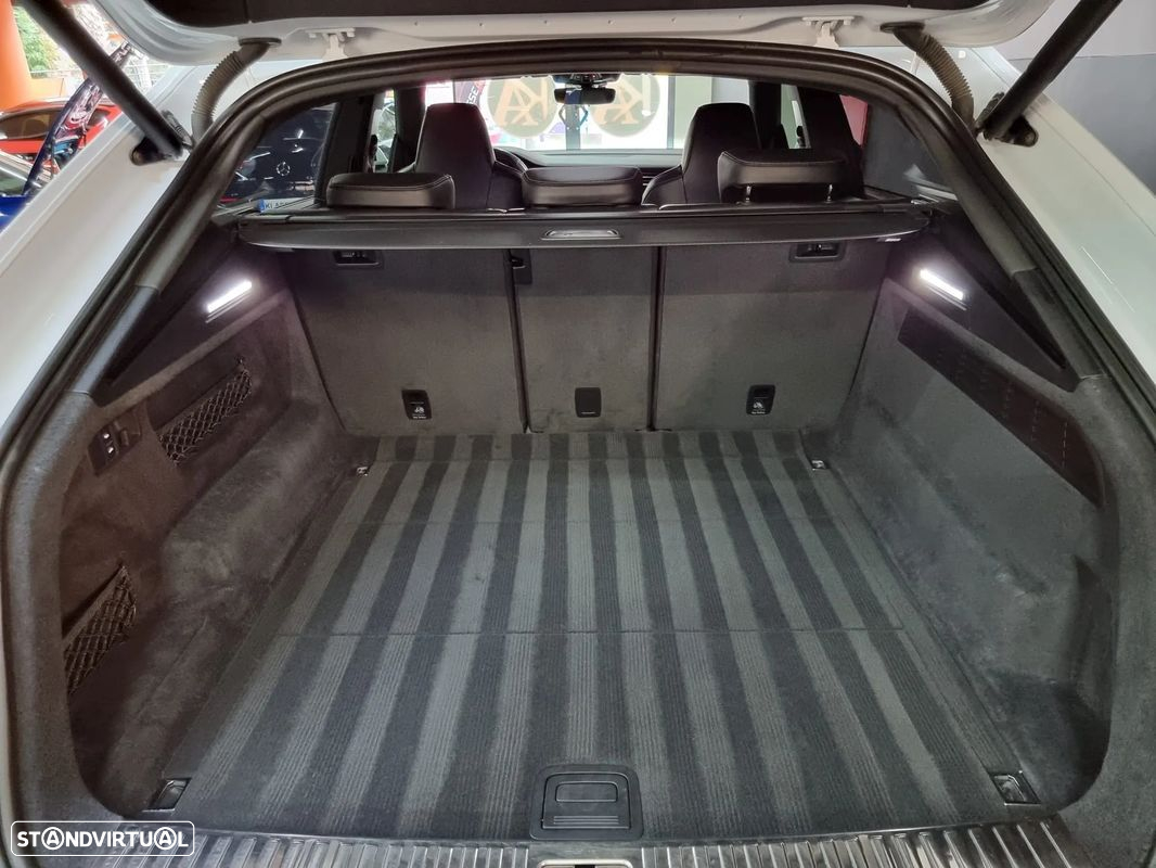 Audi Q8 50 TDI quattro Tiptronic - 30