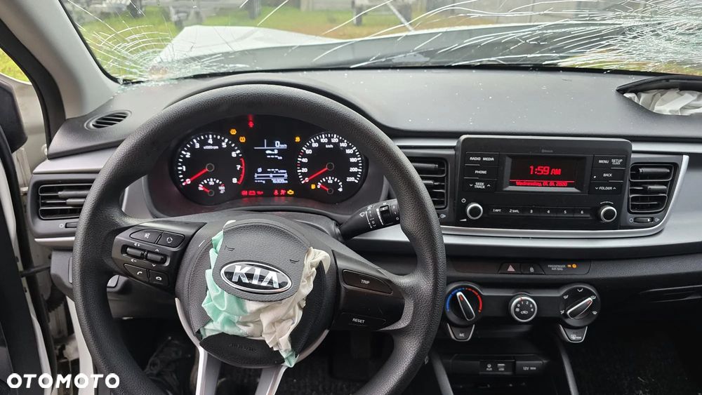 Kia Rio 1.2 Dream-Team Edition - 11