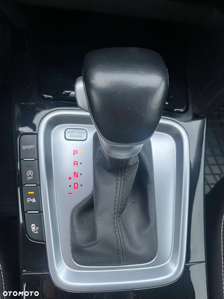 Kia XCeed 1.6 T-GDI L Business Line DCT - 9