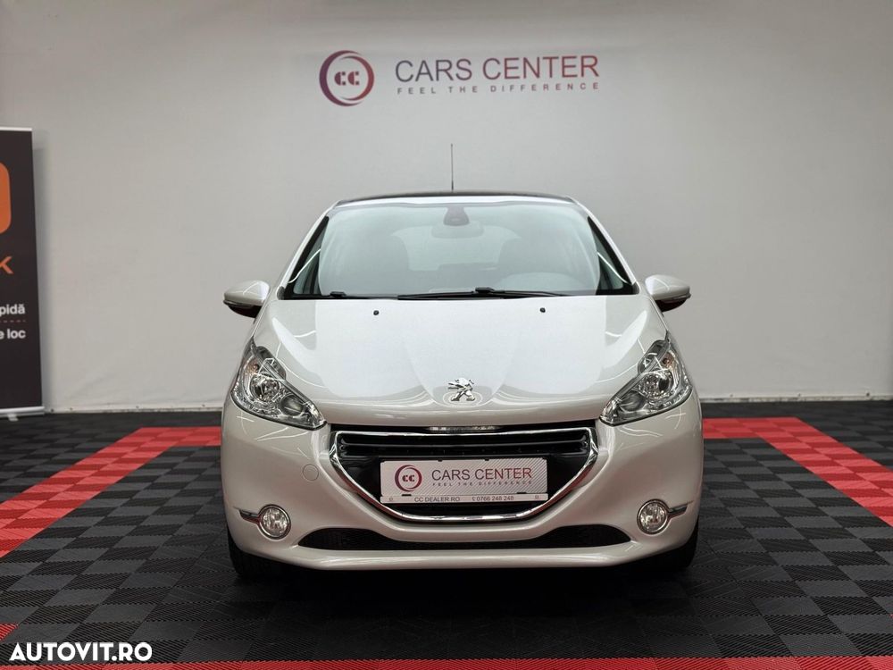Peugeot 208 1.2 L PureTech Turbo Allure - 4