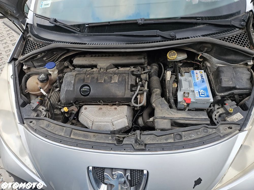 Peugeot 207 1.4 - 12