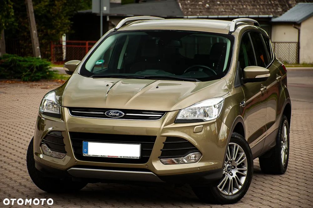 Ford Kuga 2.0 TDCi 4x4 Titanium - 2