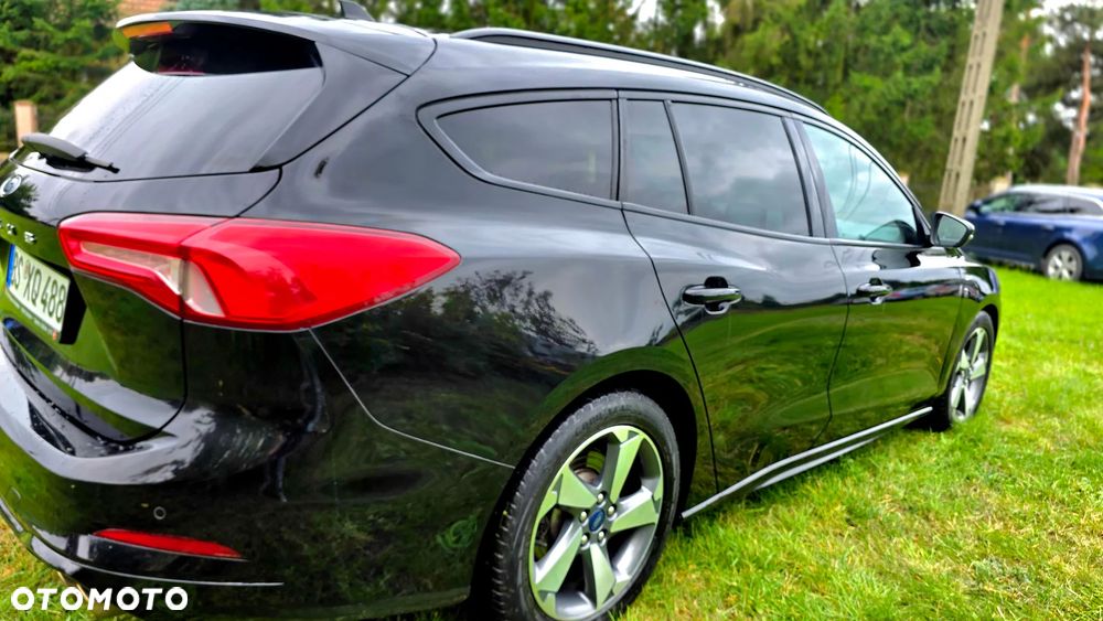 Ford Focus 1.5 EcoBoost ST-Line Red ASS - 18
