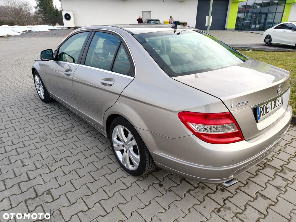 Mercedes-Benz Klasa C 220 CDI DPF Automatik Avantgarde - 4