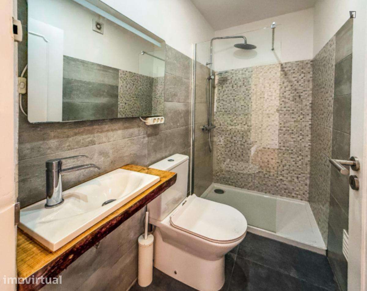 Quarto - localizado em Carcavelos Lisbon - Grande imagem: 4/10