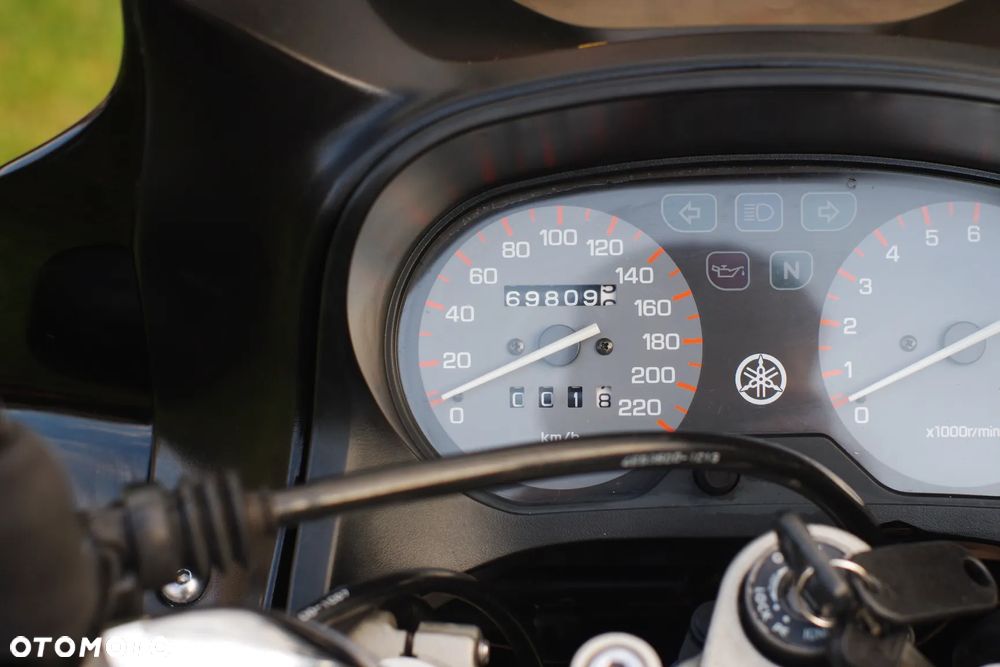 Yamaha XJ - 14