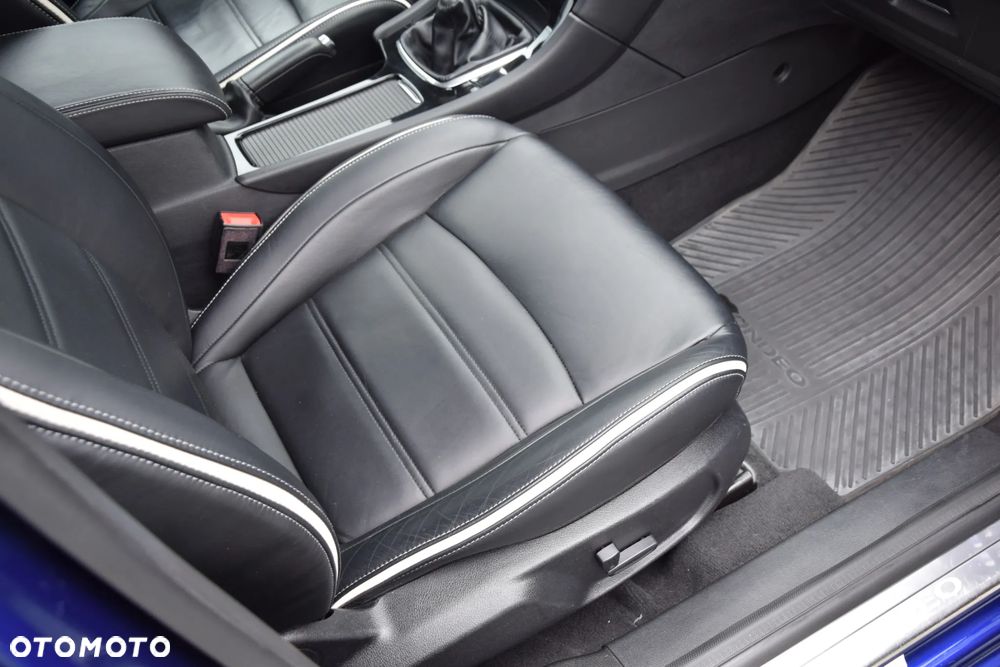 Ford Mondeo 2.0 TDCi Titanium X - 30