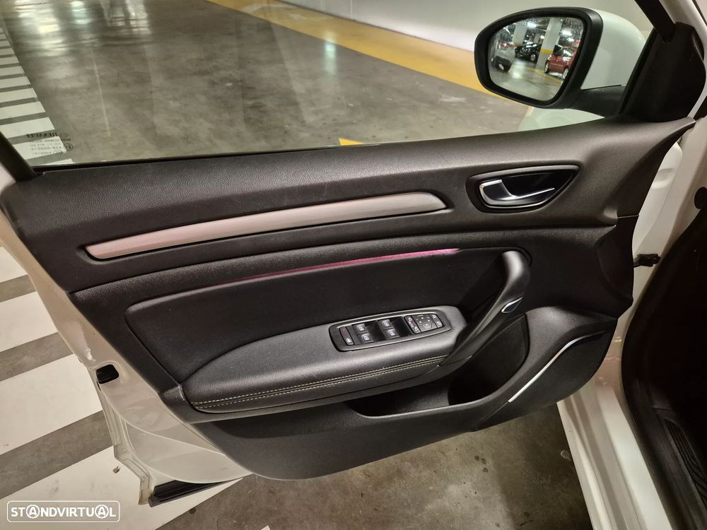 Renault Mégane 1.2 TCE Intens - 24