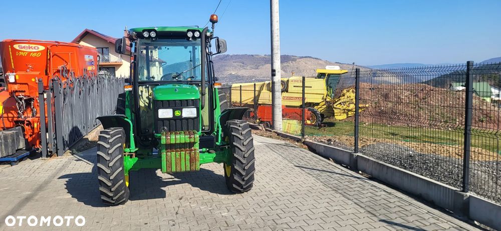 John Deere 5215 Napęd 4X4 - 2