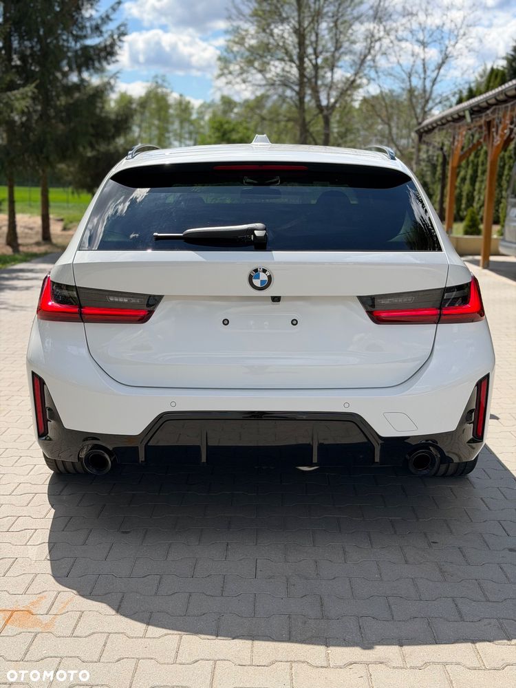 BMW Seria 3 320i M Sport - 8